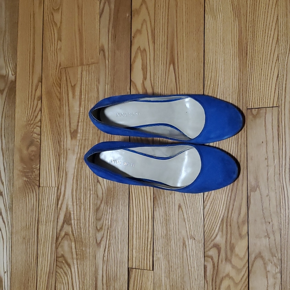 Nine West Escribe Suede Pumps